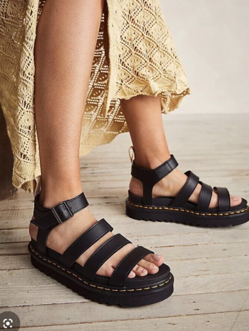 Dr. Martens Black Blaire Flatform Sandals 38 Size 7 - Picture 2 of 12